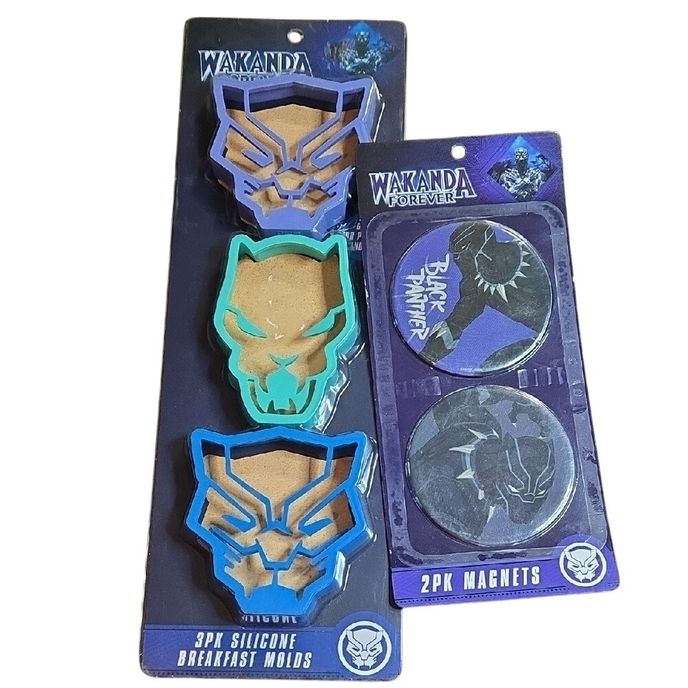 Marvel‎ Wakanda Forever Silicon Breakfast Molds (3) and Magnets (2) Bundle